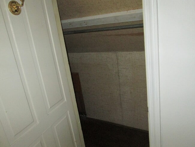 Building Photo - 53 Broadway