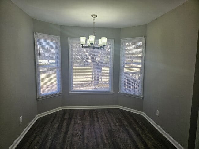 Building Photo - 1141 Sagefield Dr