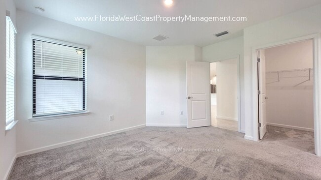 Building Photo - 6467 Silverstar Dr