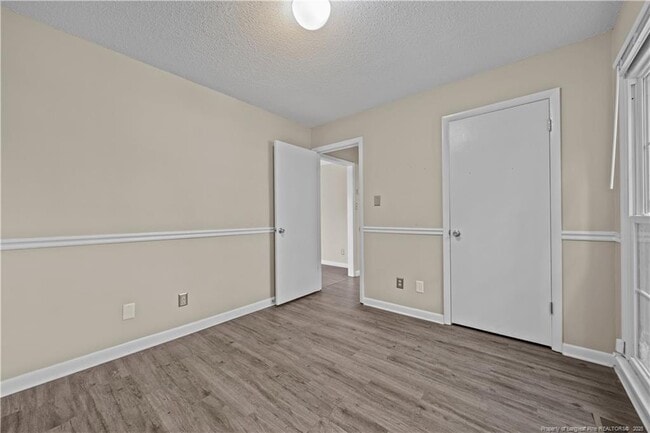 Building Photo - 6309 Cicada St