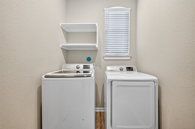 Building Photo - 31130 Cardrona Peak Pl