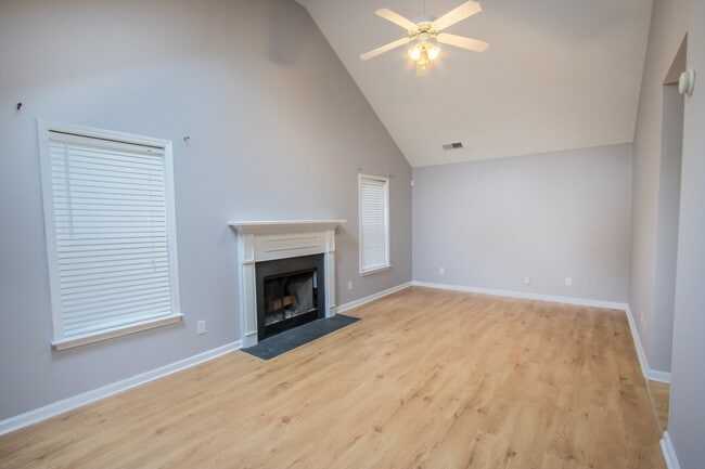 Building Photo - 4054 Margo Cir