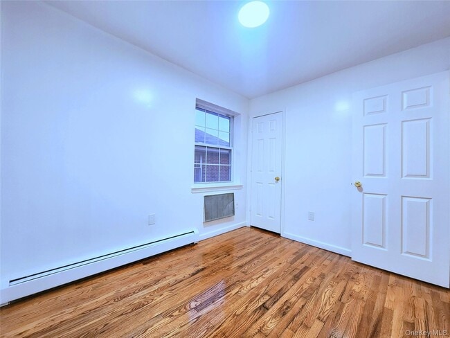 Building Photo - 3080 Middletown Rd