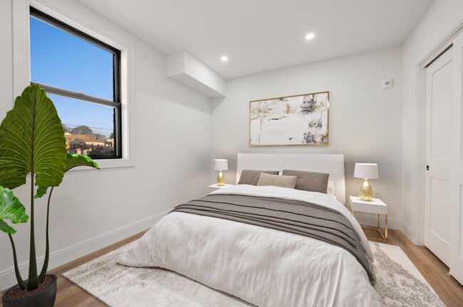 Bedroom2 - 536 Broadway