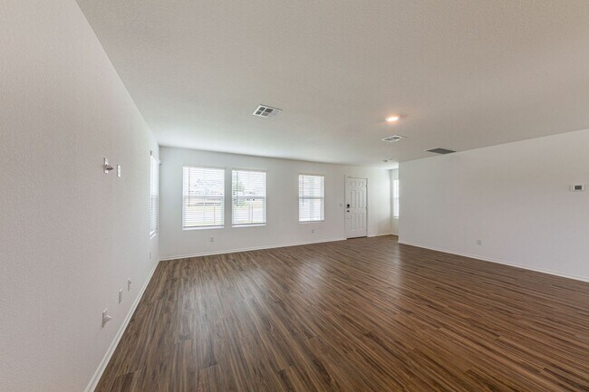 Building Photo - 252 Patagonia