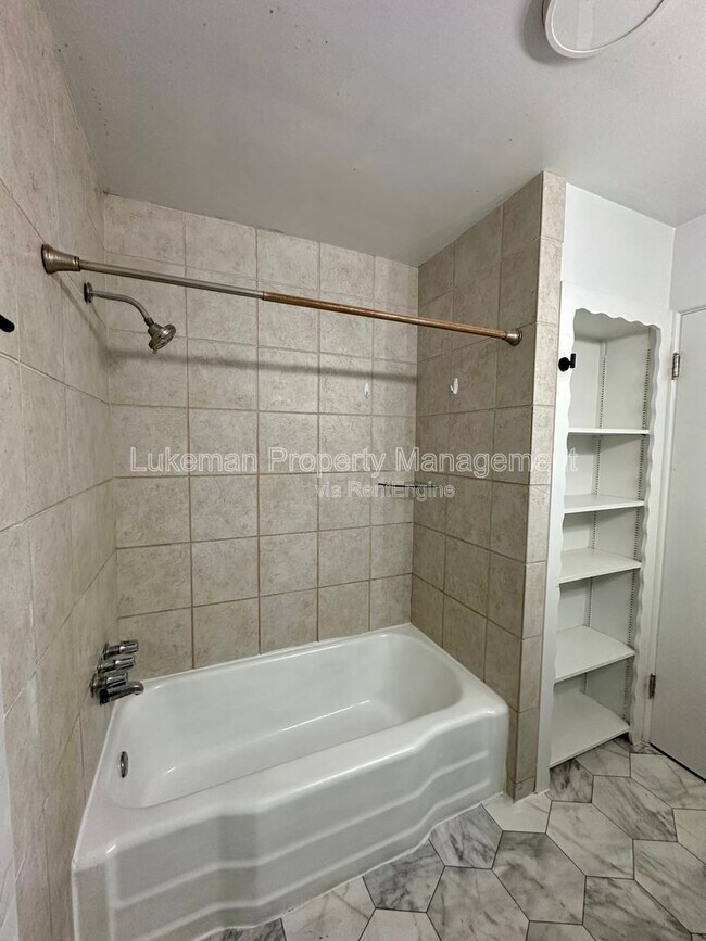 Building Photo - 3009 W Michigan Ave