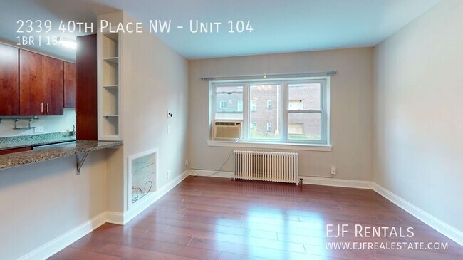 Building Photo - 2339 40th Pl NW