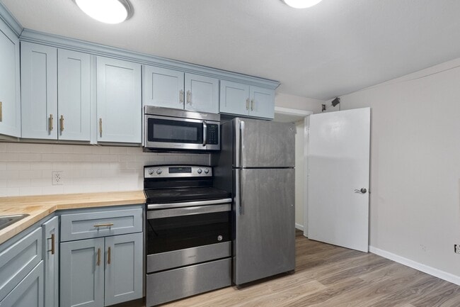 Building Photo - 8150 Ames Way