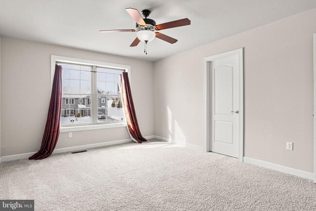 Building Photo - 140 Sage Blvd