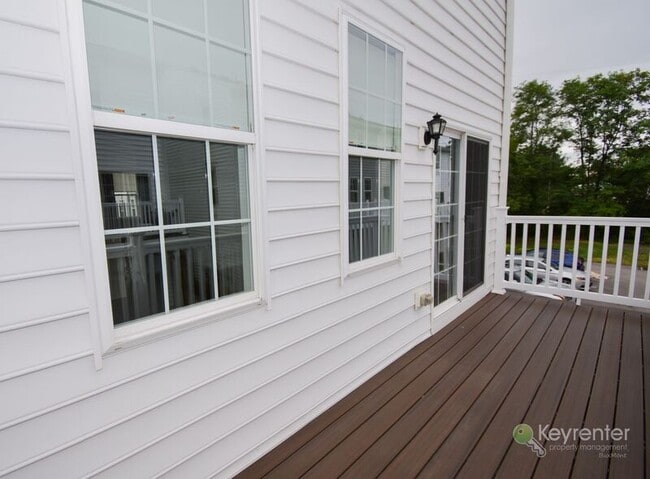 Building Photo - 32 Jessop Ln