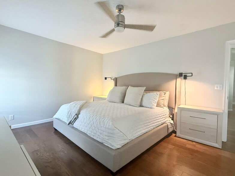 Building Photo - 1774 Primrose Ln