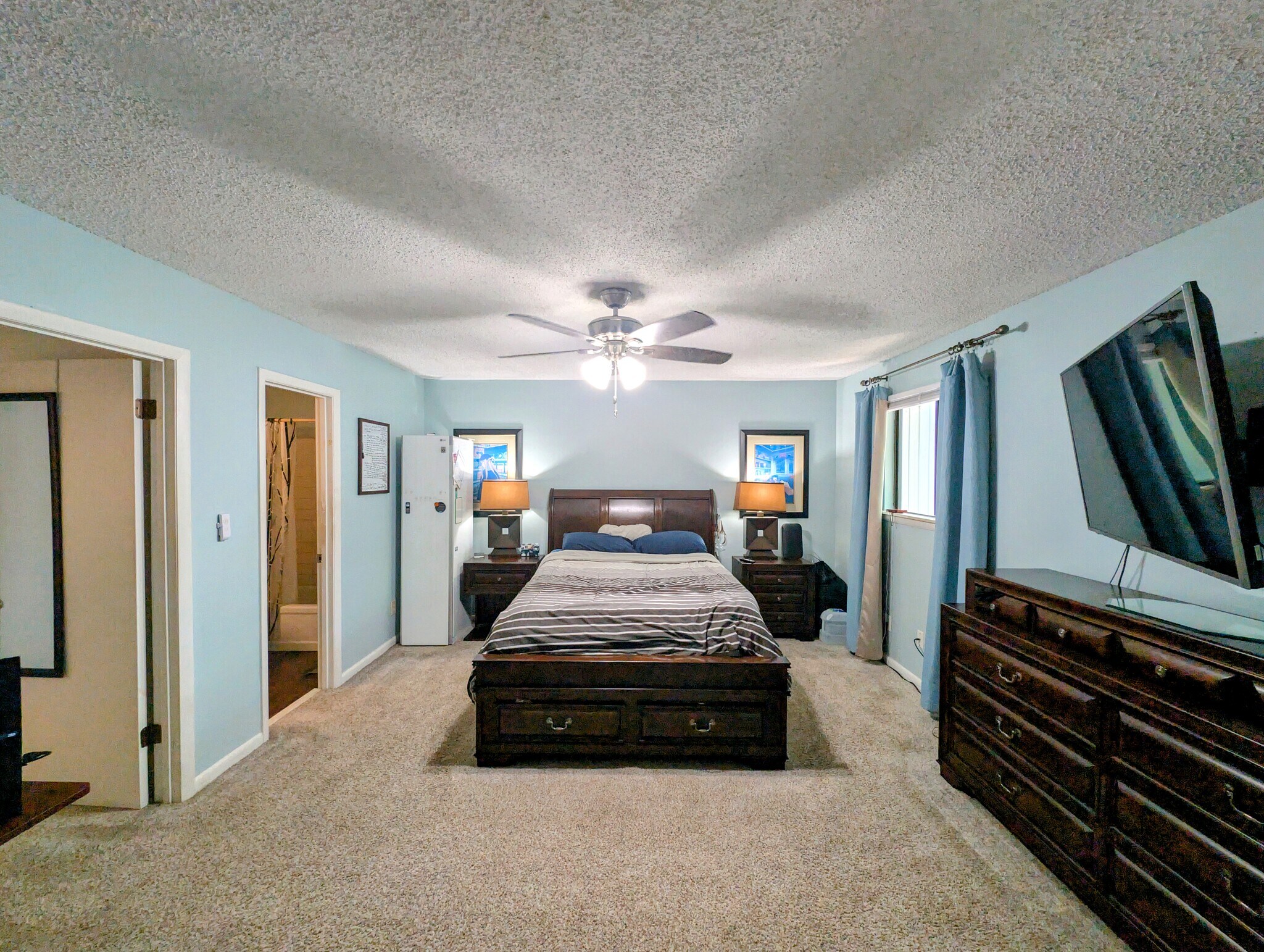 Primary Bedroom - 42 Briarglen Pl