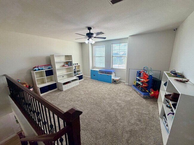 Building Photo - Spacious 6-bedroom, 2.5-bathroom home in Chandler, Welcome to the family friendly community of Su...