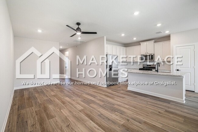 Building Photo - 6107 White Spruce Dr