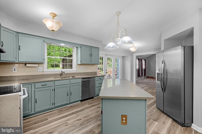 Building Photo - 3034 Pebble Beach Dr