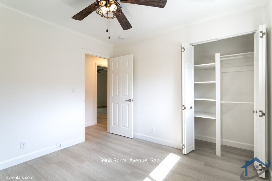 Building Photo - 5968 Sorrel Ave