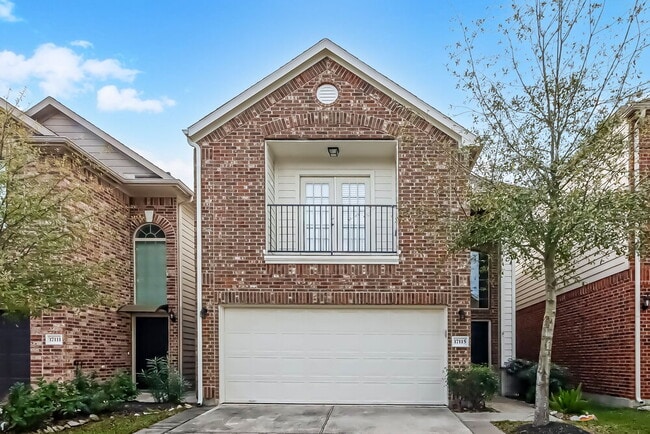 Building Photo - 17115 Amarose Dr