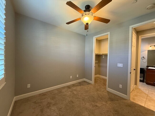 Building Photo - Four Bedroom West Roseville Home