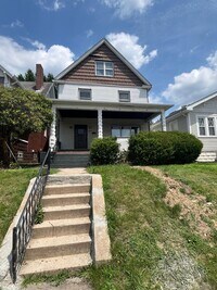 Building Photo - Spacious 5BR 2BA home in Arnold