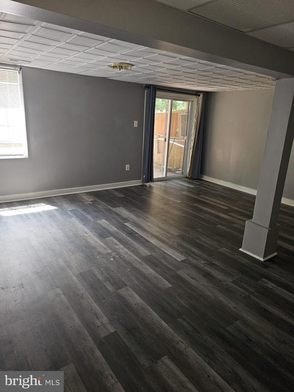 Building Photo - 3312 Midland Ct