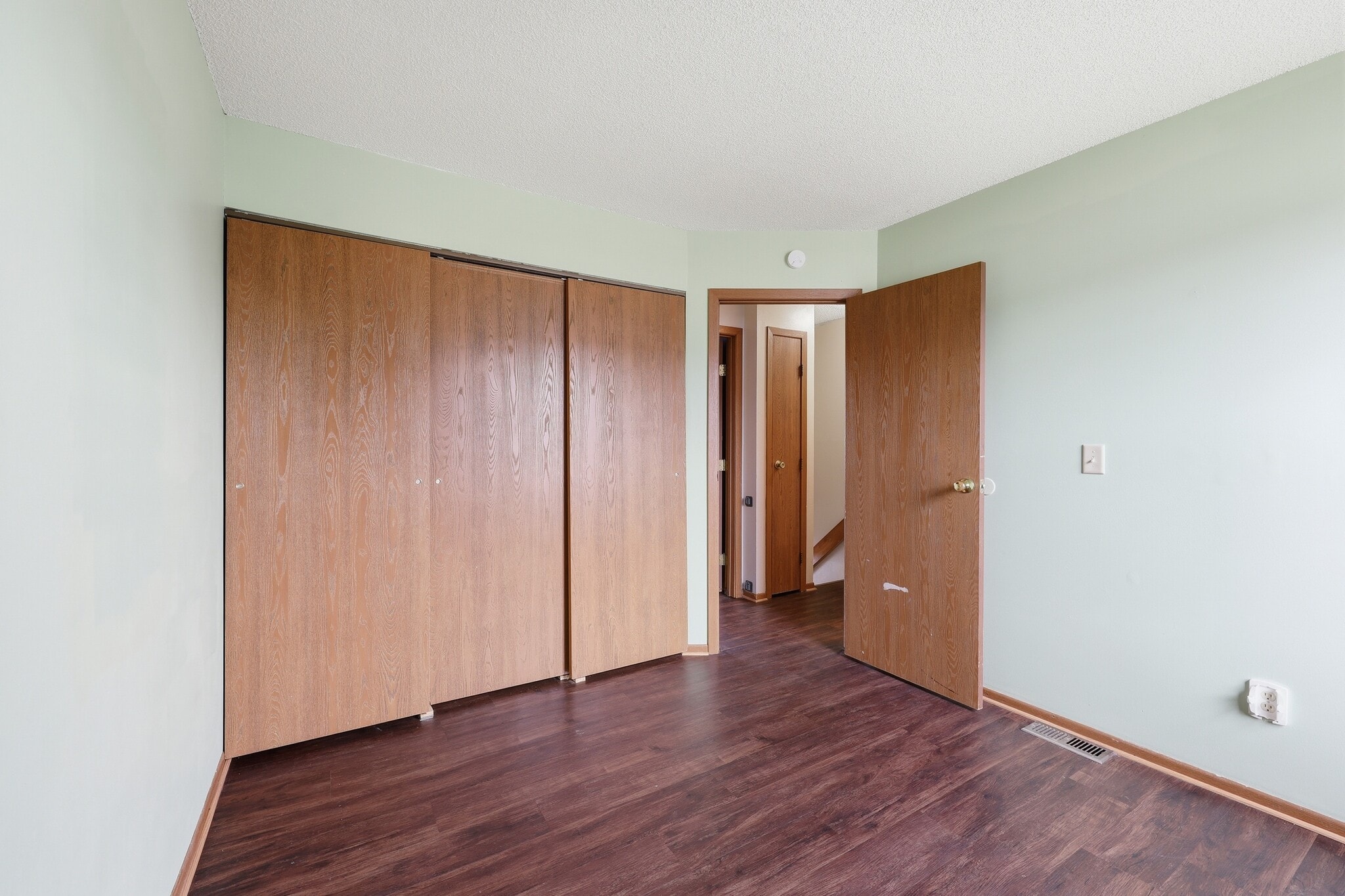 Building Photo - 4916 Stoneybrook Blvd