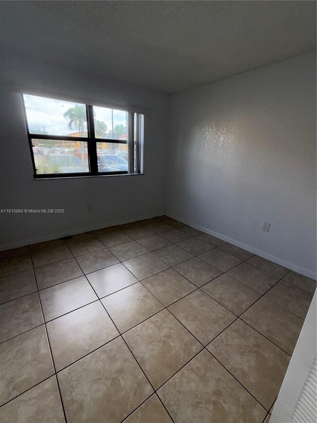 Building Photo - 15600 SW 80th St