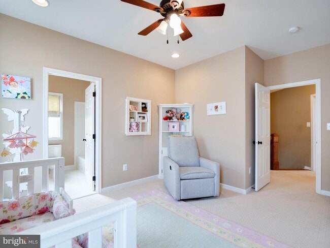 Building Photo - 23152 Evergreen Ridge Dr