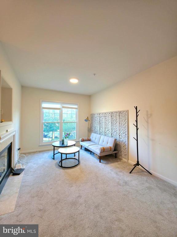 Building Photo - 5310 Birds View Ln