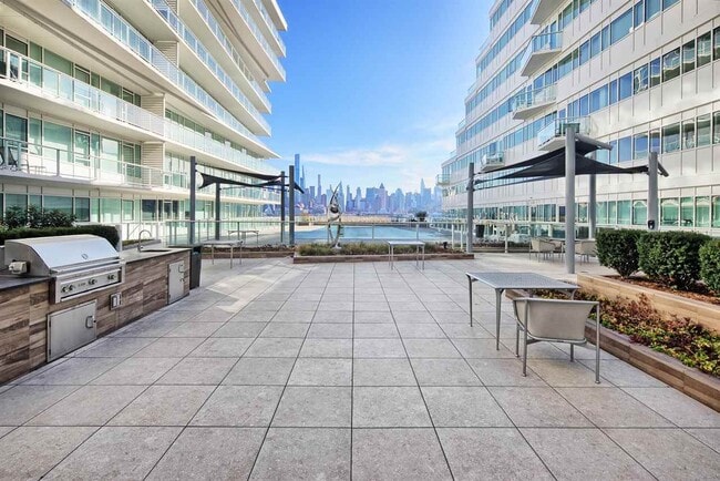 Building Photo - 800 Ave at Port Imperial Blvd