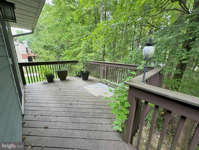 Building Photo - 36 Lavender Dr