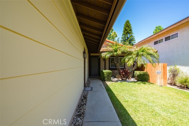 Building Photo - 11547 Merry Hill Dr