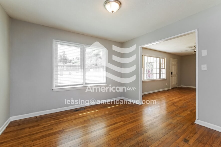 Building Photo - 7526 Decatur Dr