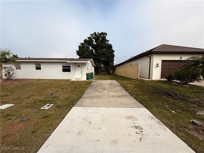 Building Photo - 531 99th Ave N