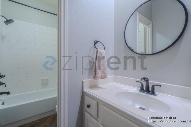 Building Photo - 12503 Pierwood Ct