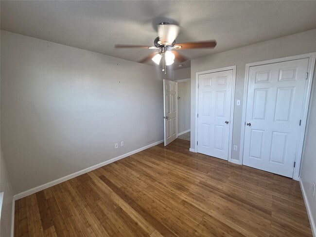 Building Photo - 5617 Avenue R 1/2