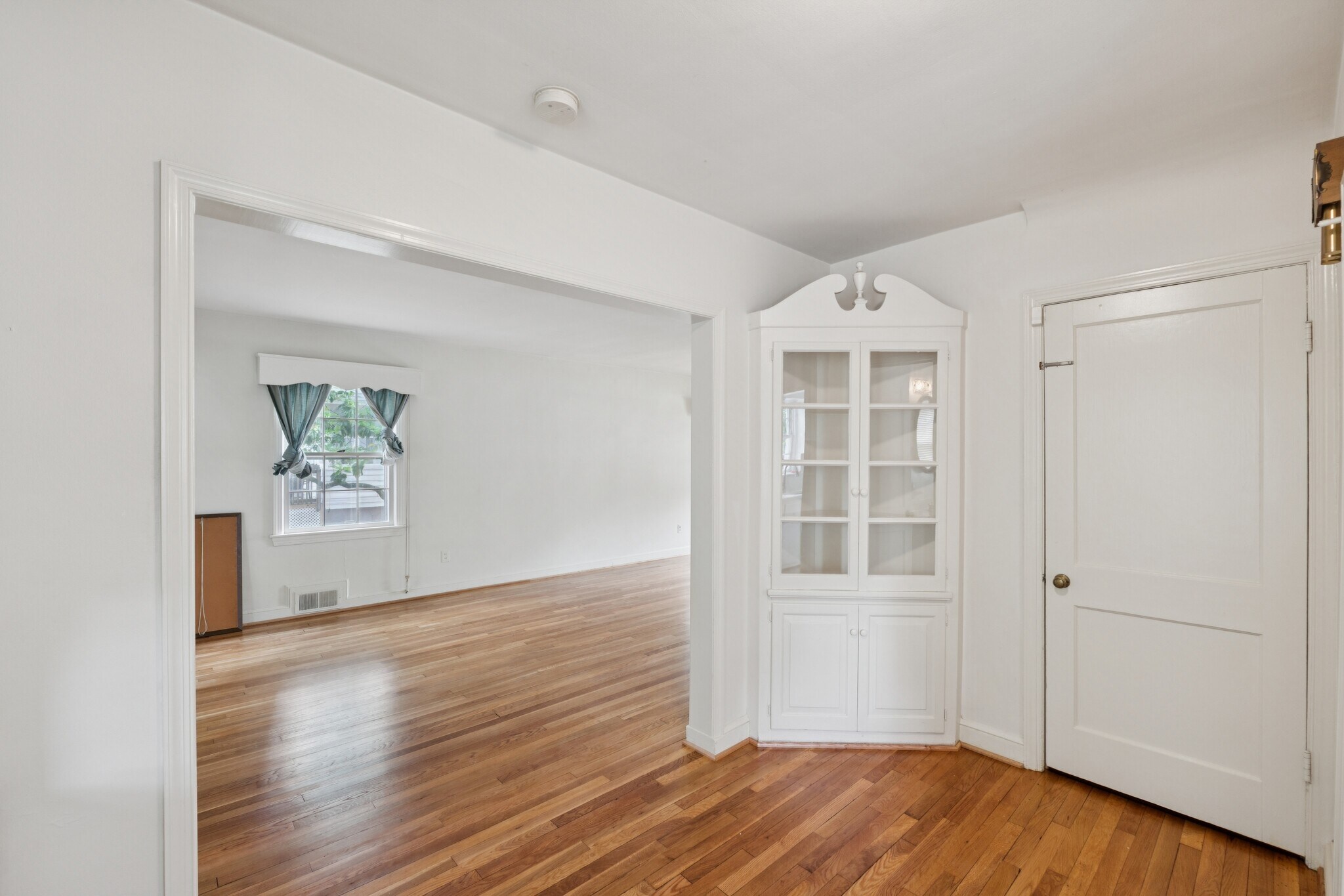 Building Photo - 4603 Knox Rd