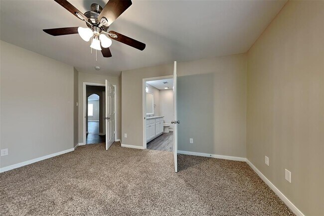 Building Photo - 28903 W Pecos River Ct