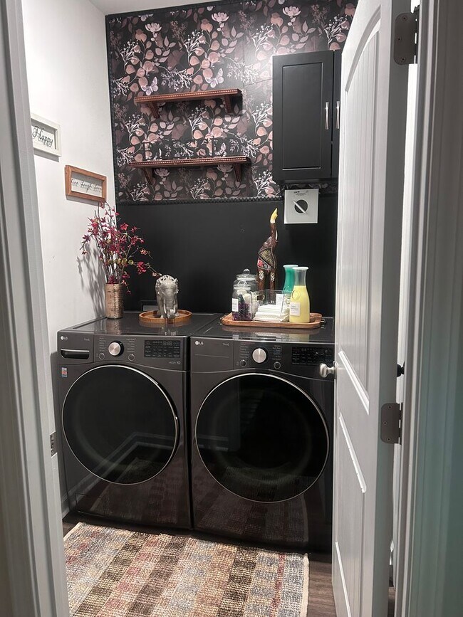 Building Photo - Special Offer: Rent for May is waived. First rent payment is due June 1st. Up to two small pets a...