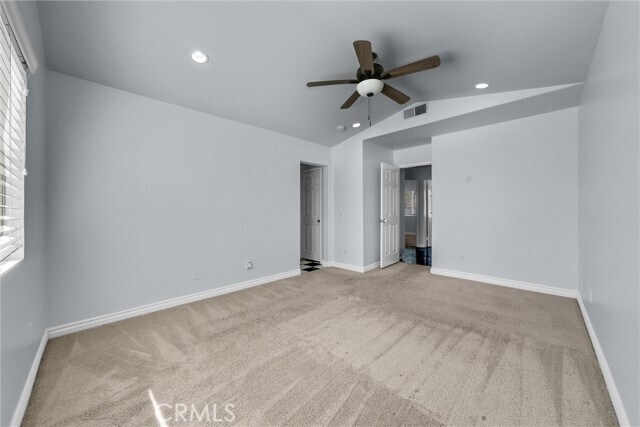 Building Photo - 962 Redtail Dr
