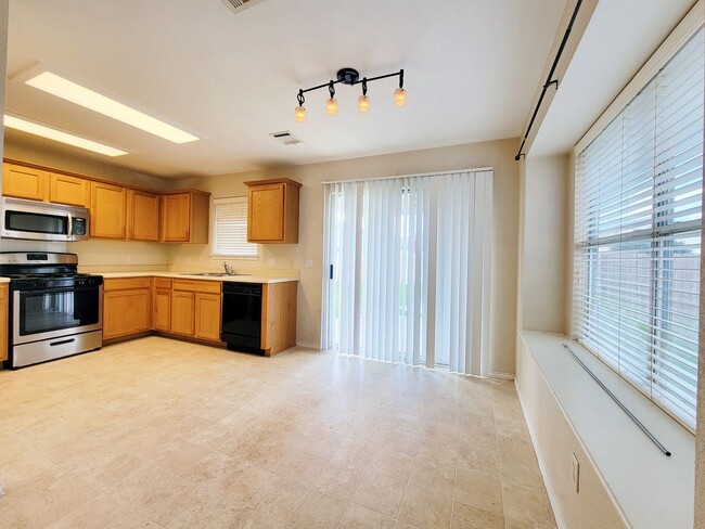 Building Photo - 17412 Casa Piedra Pl