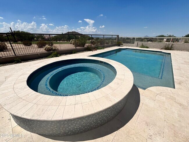 Building Photo - 7637 E Tasman Cir