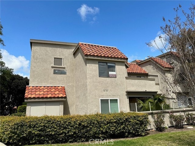 Building Photo - 28142 Mariposa