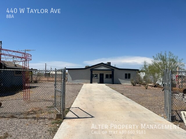 Building Photo - 440 W Taylor Ave