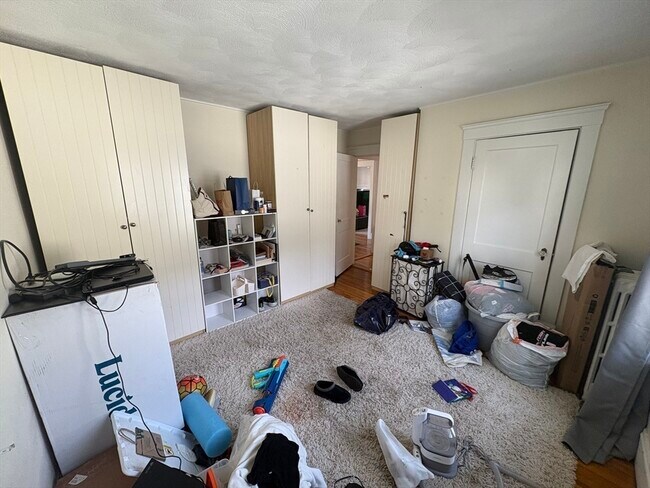 Building Photo - 11 Channing Rd