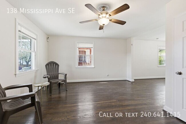 Building Photo - 138 Mississippi Ave SE