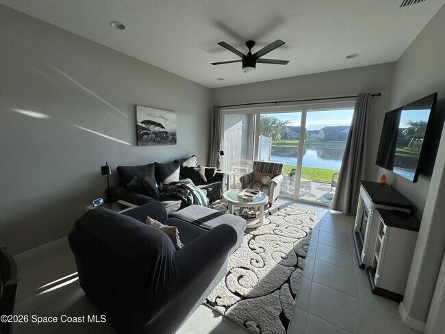 Building Photo - 3010 Avalonia Dr