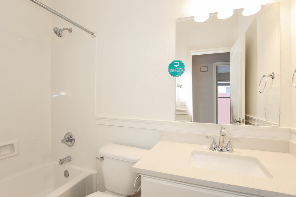 Building Photo - 15285 W Melissa Ln