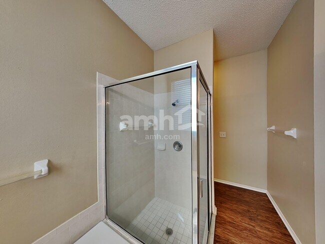 Building Photo - 503 Greg St