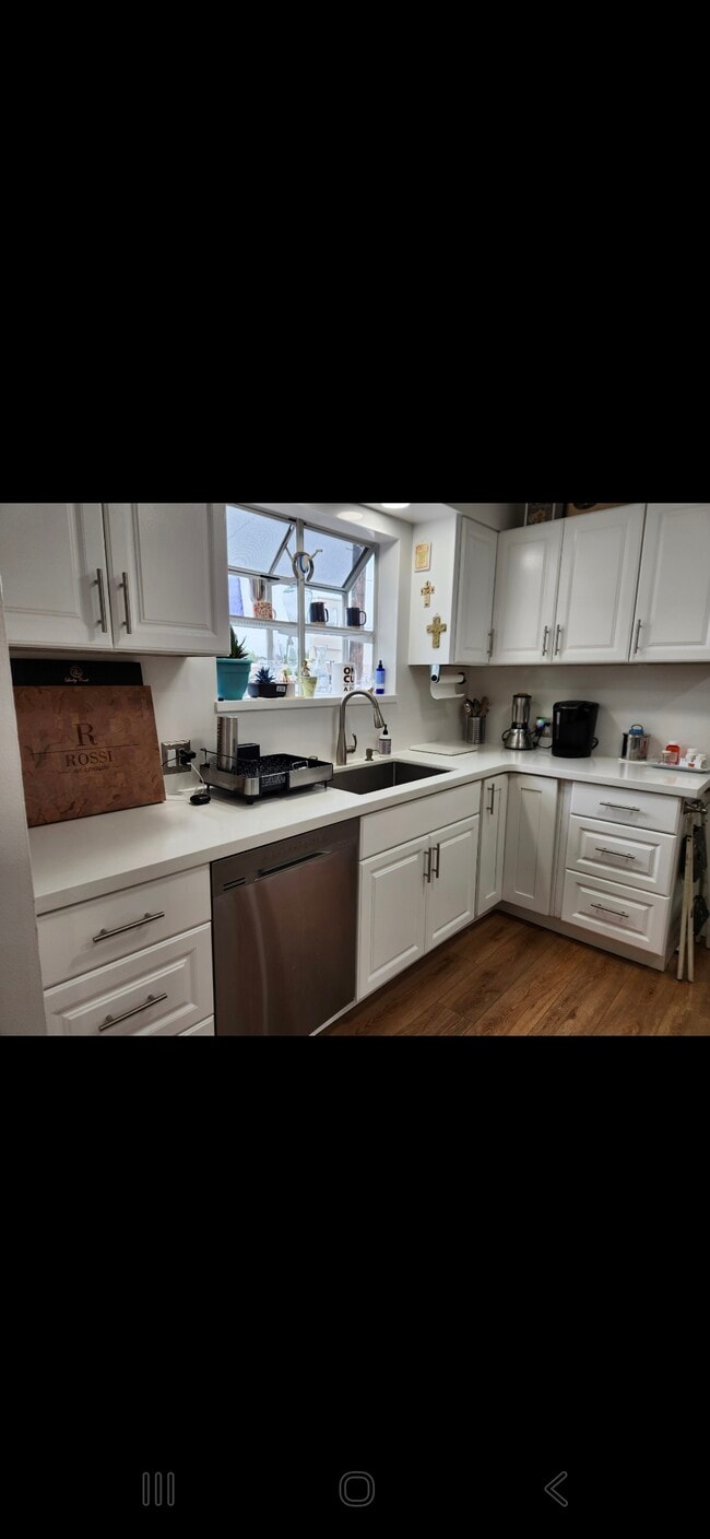Building Photo - 12426 Verdi St