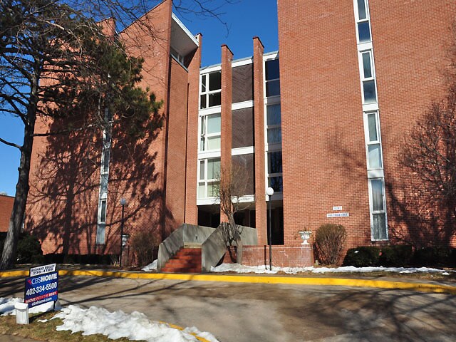 Building Photo - 3702 Jackson St